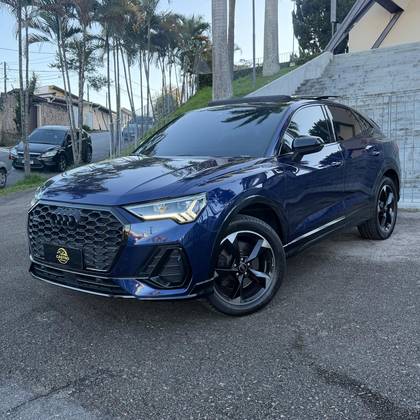 AUDI Q3 2.0 40 TFSI GASOLINA SPORTBACK PERFORMANCE BLACK QUATTRO TIPTRONIC